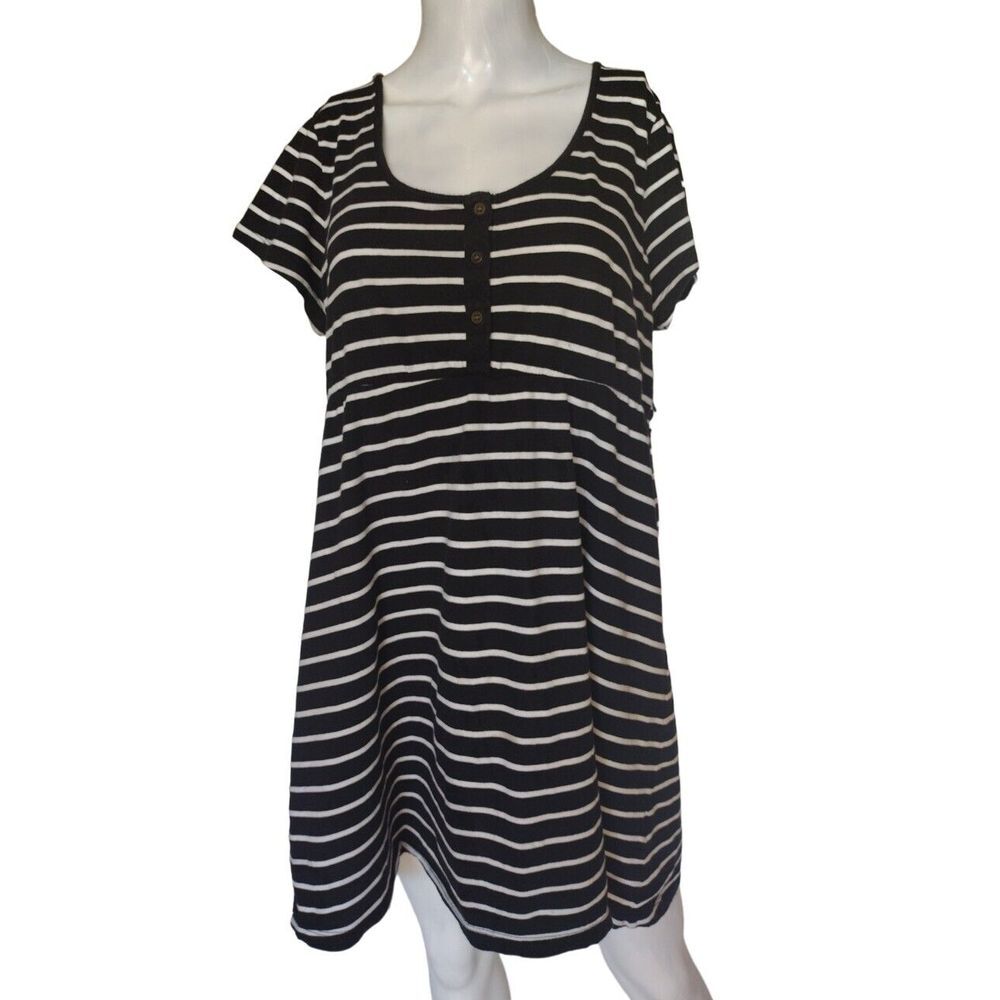 Xhilaration Top‎ Beach Cover Up Woman XL Black White Stripped Knit Scoop Neck